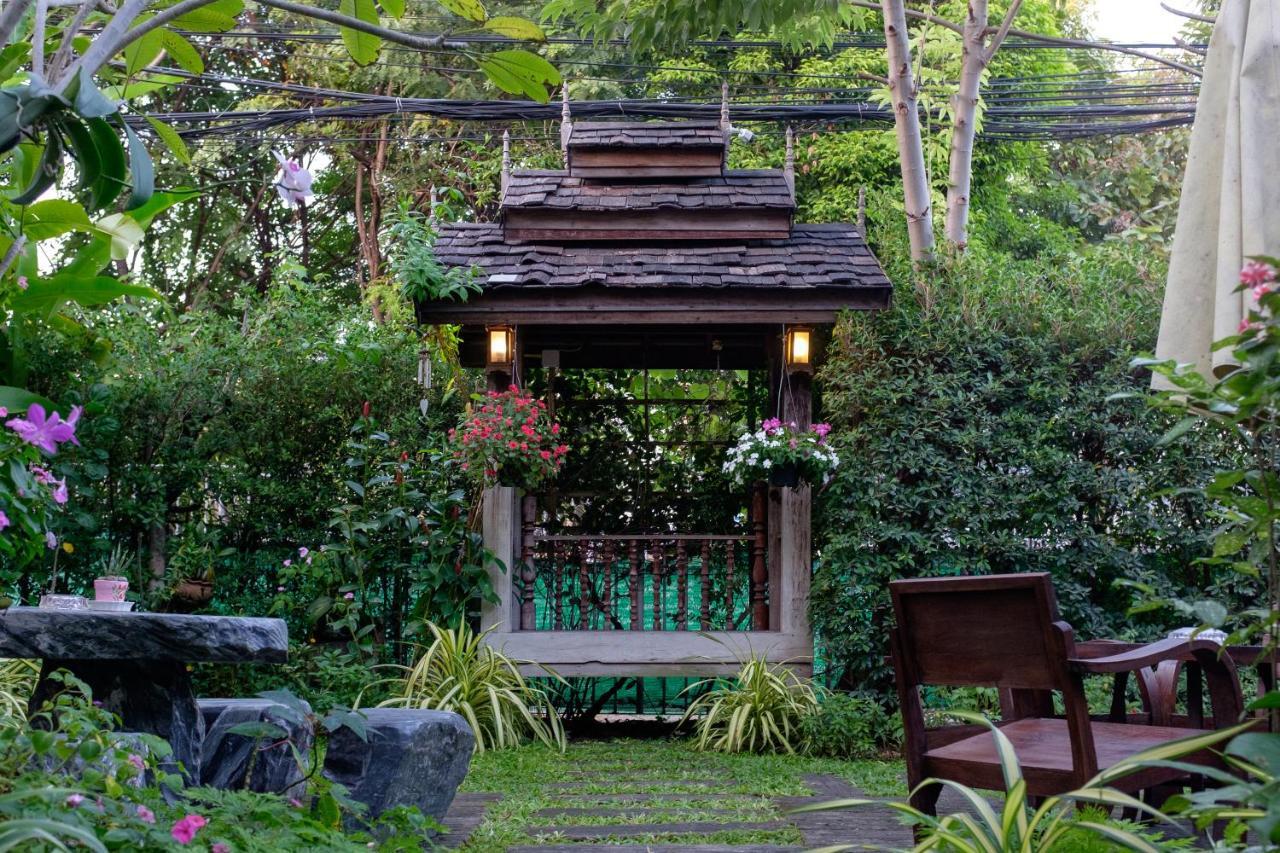 Chiangmai Singharat Road Villa Chiang Mai Exterior photo
